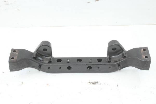 Achsträger vorn 623203E210 Kia SORENTO 1 JC