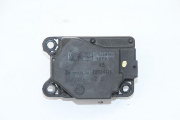 Stellmotor Heizung LR048448 Land Rover FREELANDER 2 FA