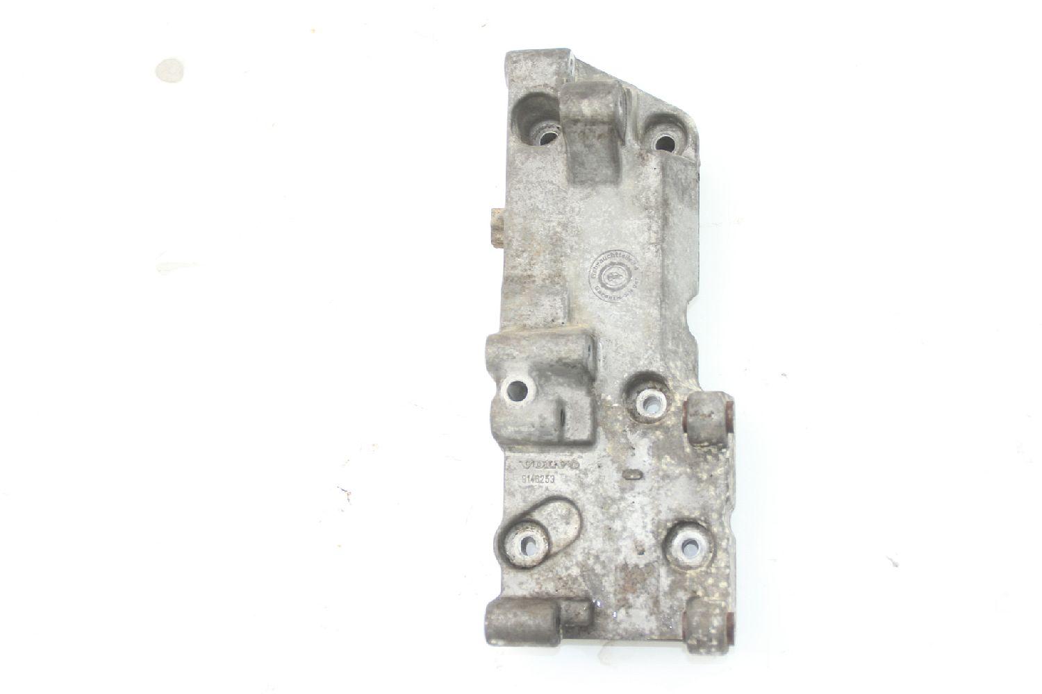 Aggregatehalter 9146253 Volvo V40