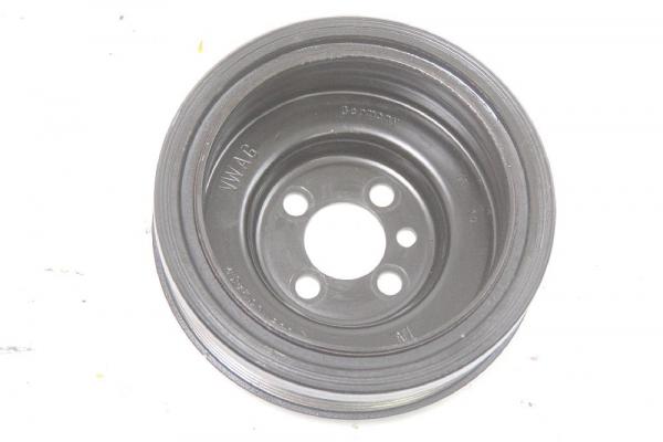Riemenscheibe 038105243M Skoda YETI