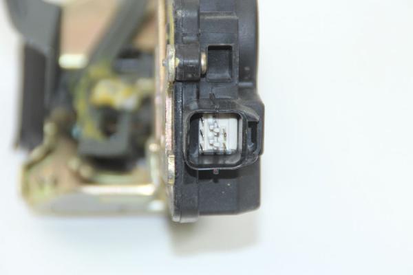 Türschloß hinten rechts 814202E000 Hyundai TUCSON 1