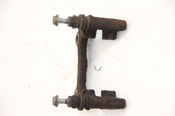 Bremssattelträger hinten rechts 8E0615425 VW PASSAT Variant 3B