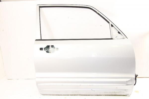 Tür 3trg rechts MR555432 Mitsubishi PAJERO 3 V60