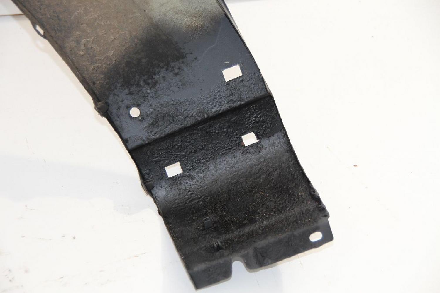 Kotflügel vorn rechts 663213E141 Kia SORENTO 1 JC