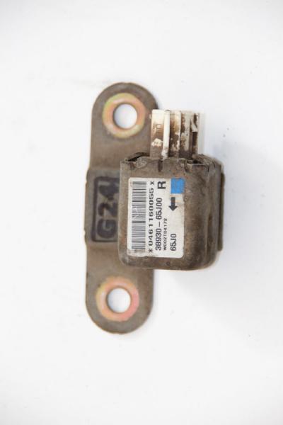 Airbag Sensor vorn rechts 3893065J00 Suzuki GRAND VITARA 2