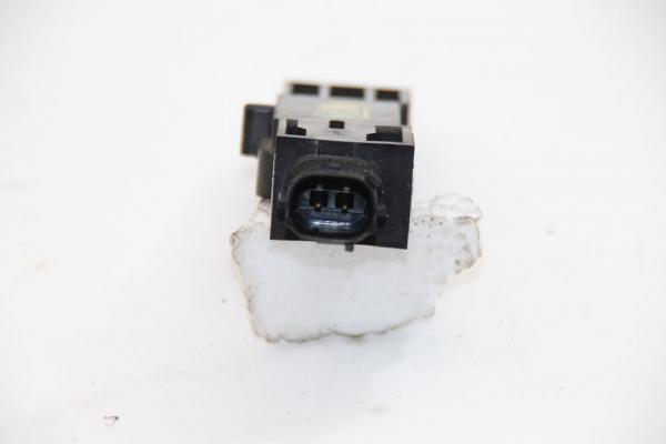 Airbag Sensor rechts 3893065J30 Suzuki GRAND VITARA 2