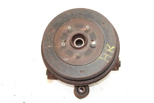Achsschenkel hinten rechts 4611065J00 Suzuki GRAND VITARA 2
