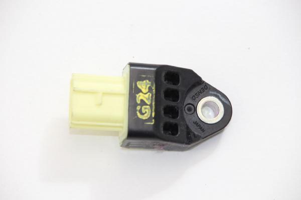 Airbag Sensor vorn rechts 8983142010 Toyota RAV4 3 SA CA