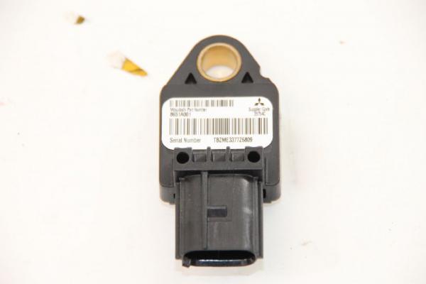 Airbag Sensor hinten rechts 8651A001 Citroen C-CROSSER