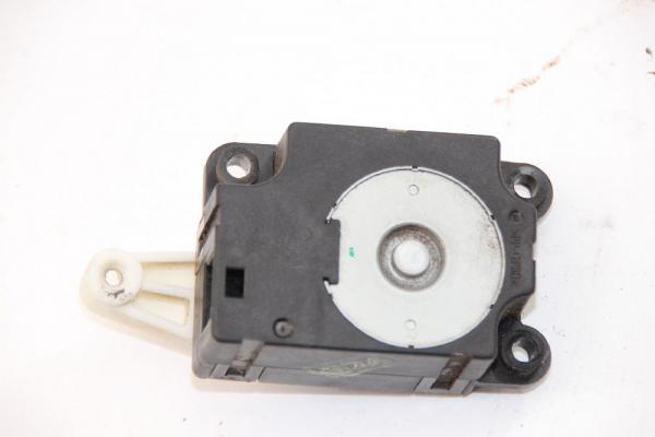 Stellmotor Heizung 5037521110 Subaru FORESTER 3 SH
