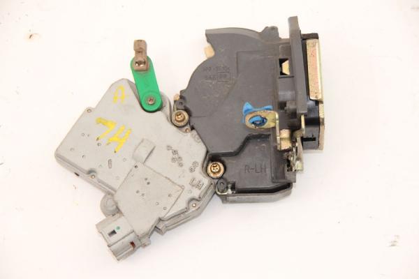 Türschloß hinten links 825538H710 Nissan X-TRAIL 1