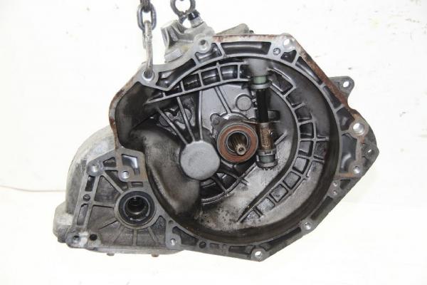 Getriebe 5 Gang 700267 Opel TIGRA A