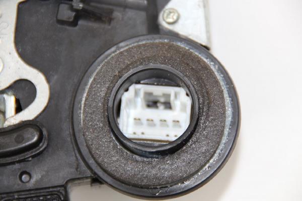 Türschloß hinten links 8235065J15 Suzuki GRAND VITARA 2