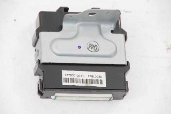Gurt vorn rechts BMW 530d 5er Touring E61 S2706826013B 72119110046 12-2004 gebraucht 1