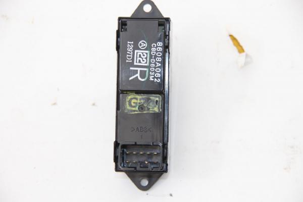 Schalter Fensterheber hinten rechts 8608A062 Peugeot 4007