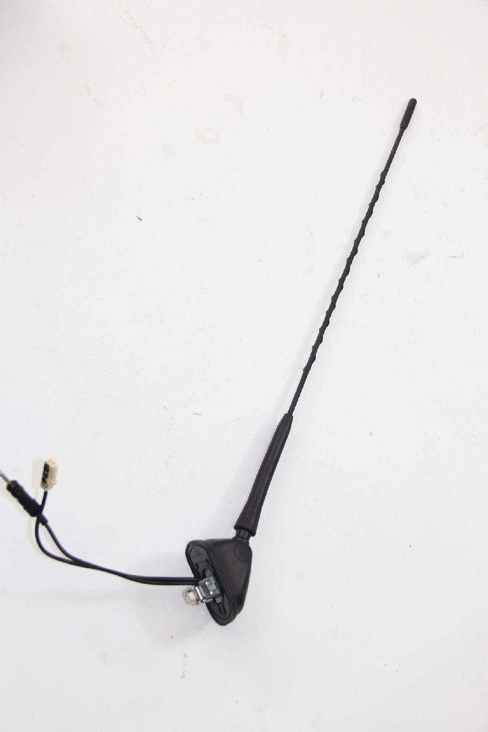 Antenne 8791001 Peugeot 4007