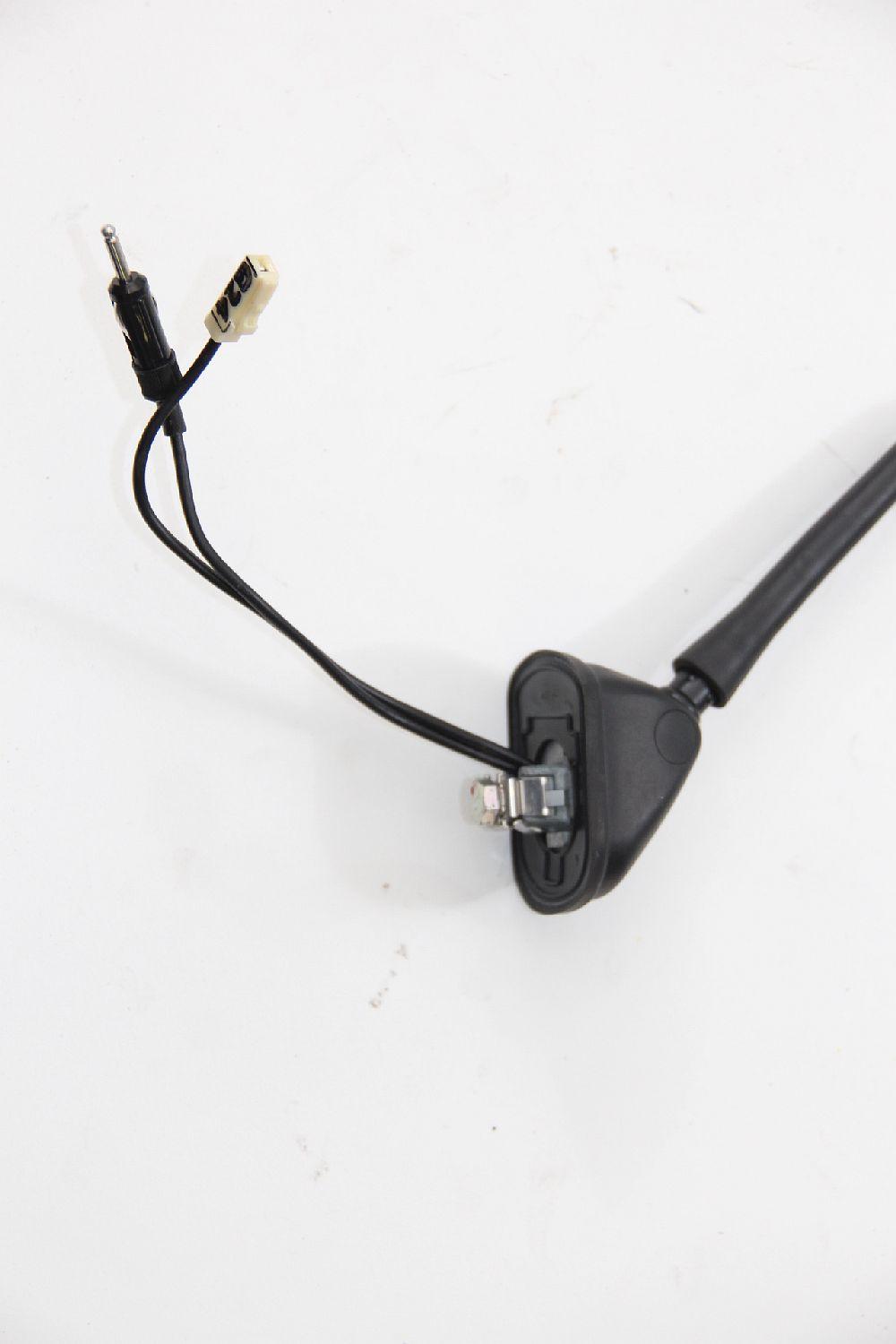 Antenne 8791001 Peugeot 4007