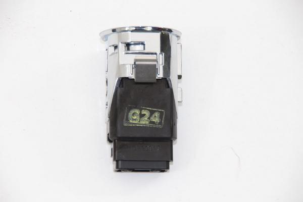 Schalter sonstige 8961147010 Toyota PRIUS 2 NHW20