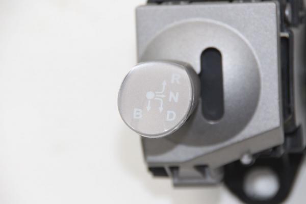 Schaltknüppel 3356047012 Toyota PRIUS 2 NHW20