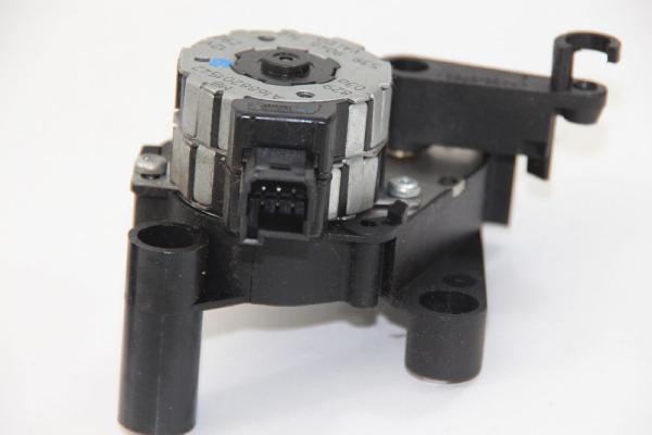Stellmotor Heizung 1688201542 Mercedes A-KLASSE W168