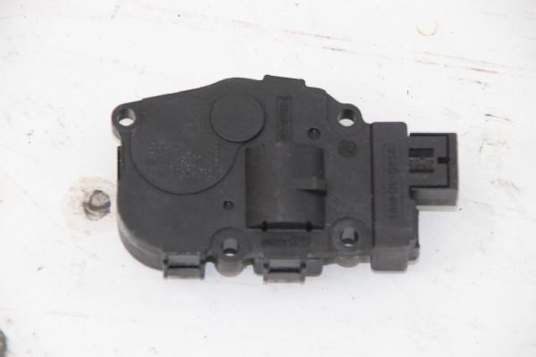 Stellmotor Heizung 04022007 BMW 3er E90