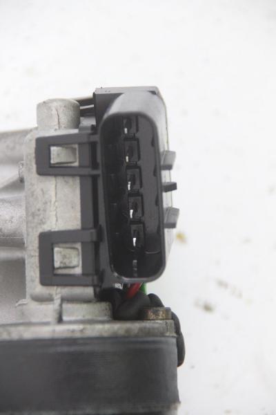 Scheibenwischermotor vorn 0390241116 Opel VECTRA B