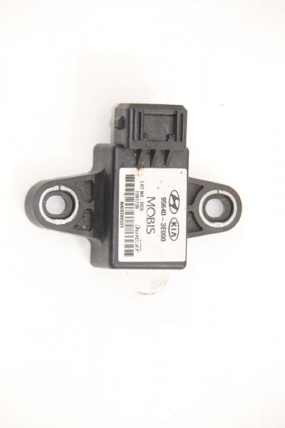 Sensor Querbeschleunigung 956403E000 Kia SORENTO 1 JC