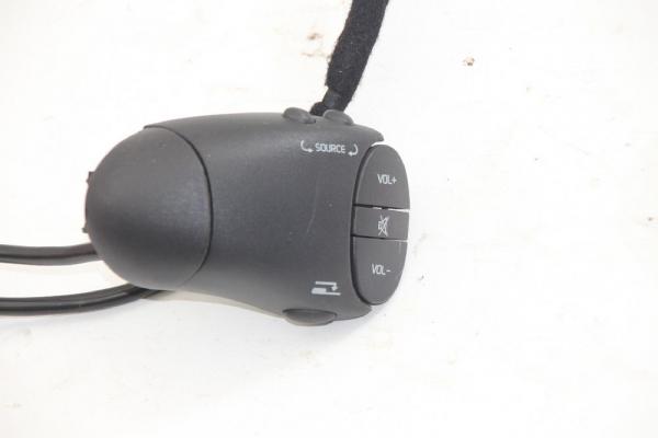 Wischermotor vorn Fiat DOBLO 2 Kombi 0390241564 BOSCH 02-2012 gebraucht 3