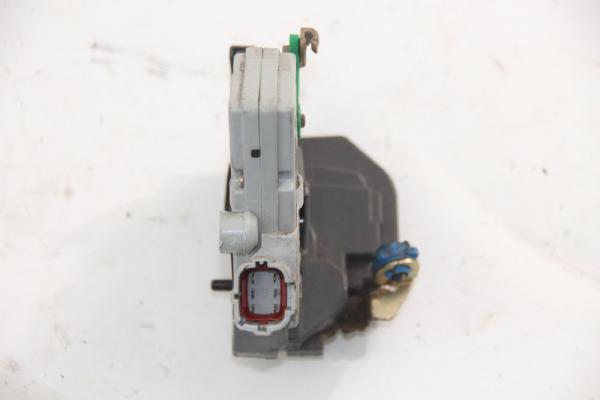 Türschloß hinten links 825538H710 Nissan X-TRAIL 1
