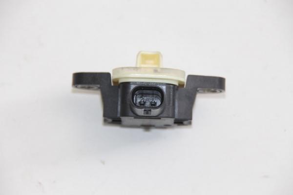 Getriebesteuergerät Nissan PRIMERA P11 310362J300 2,0 96 KW 131 PS Benzin 11-199 gebraucht 3