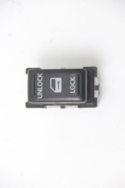 Schalter sonstige 6X17B Nissan NAVARA D40