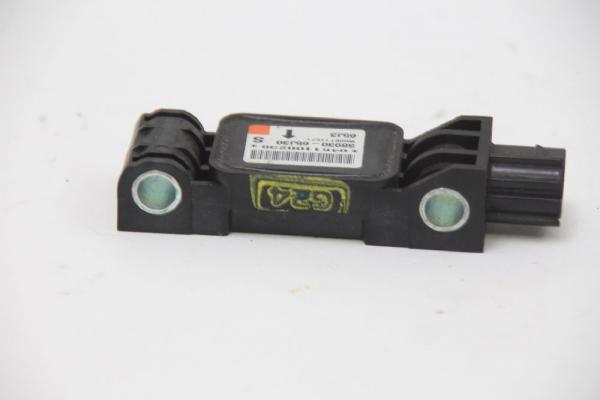 Airbag Sensor links 3893065J30 Suzuki GRAND VITARA 2