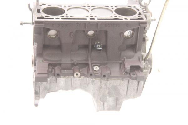 Motorblock 7701472330 DACIA SANDERO 1 SD