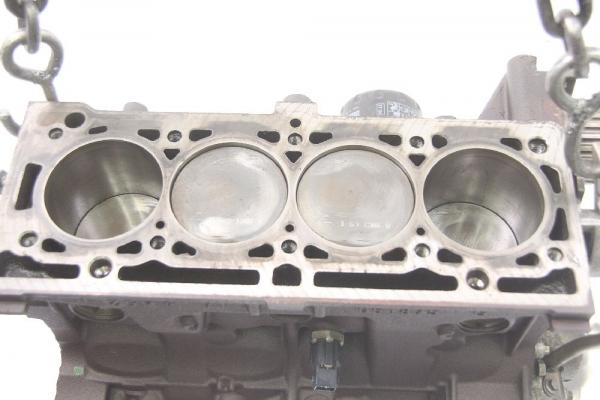 Motorblock 7701472330 DACIA SANDERO 1 SD