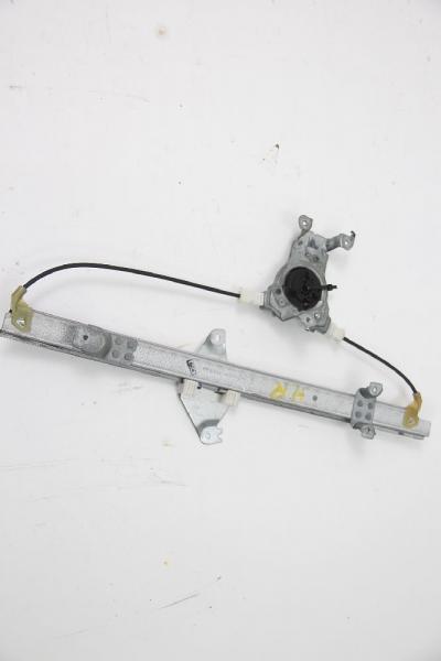 Fensterheber elektrisch hinten rechts 827003X30A Nissan NAVARA D40