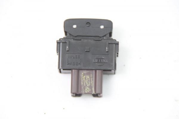 Schalter Sitzheizung 7613B Nissan NAVARA D40