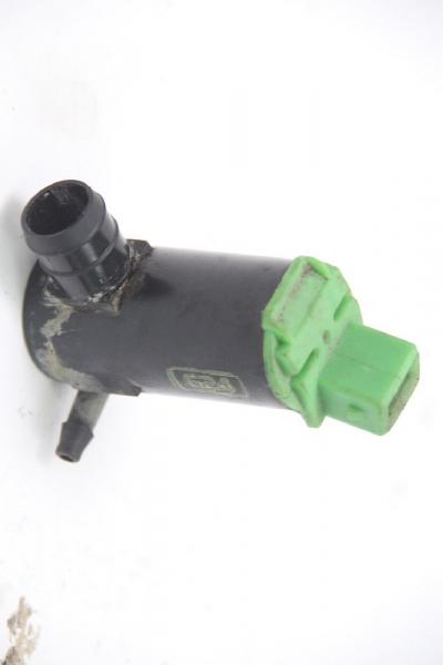 Bremssattel vorn links Mazda BT 50 UN ABS 2.5 105 KW 143 PS Diesel 02-2008 gebraucht 1