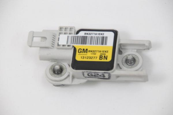 Airbag Sensor rechts 13123277 Opel VECTRA C