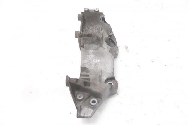 Aggregatehalter 8200527320C Nissan X-TRAIL 2