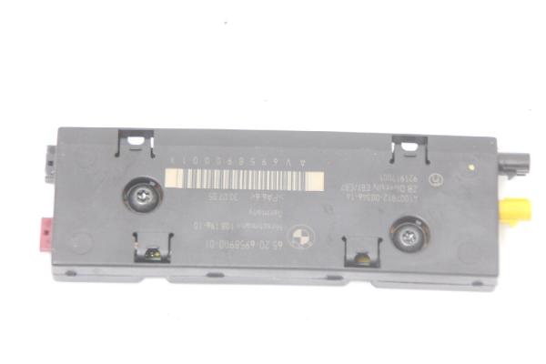 Antennenweiche 84106945425 BMW 1er E81 E87
