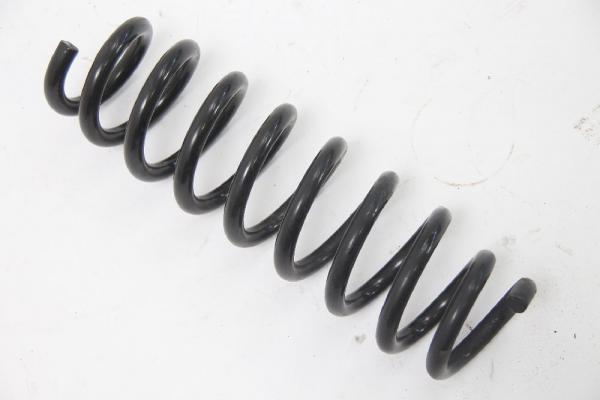 Feder hinten rechts 33536772440 BMW 1er E81 E87