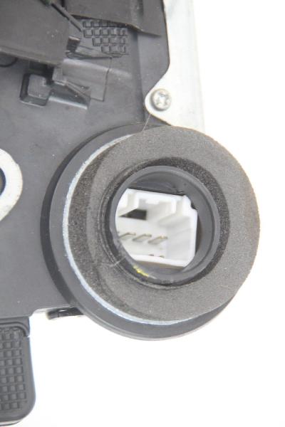 Türschloß hinten links 6906042030 Toyota RAV4 3 SA CA