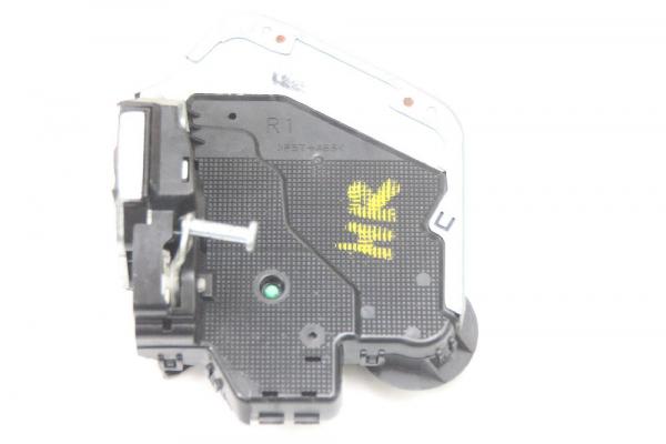 Türschloß hinten rechts 6906042030 Toyota RAV4 3 SA CA