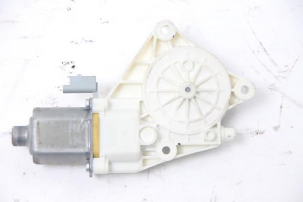 Fensterheber-Motor hinten rechts 834602G000 Kia MAGENTIS 2