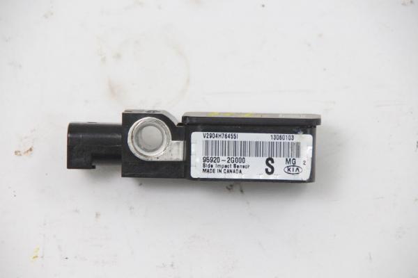Airbag Sensor hinten links 959202G000 Kia MAGENTIS 2
