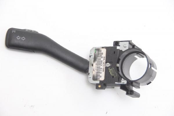 Schalter Blinker 8L0953513G VW GOLF 4