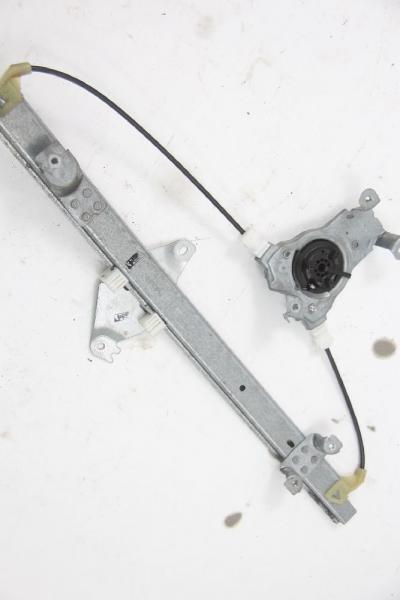 Fensterheber elektrisch hinten rechts 827213X00A Nissan PATHFINDER R51