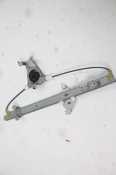 Fensterheber elektrisch hinten links 827213X00A Nissan PATHFINDER R51