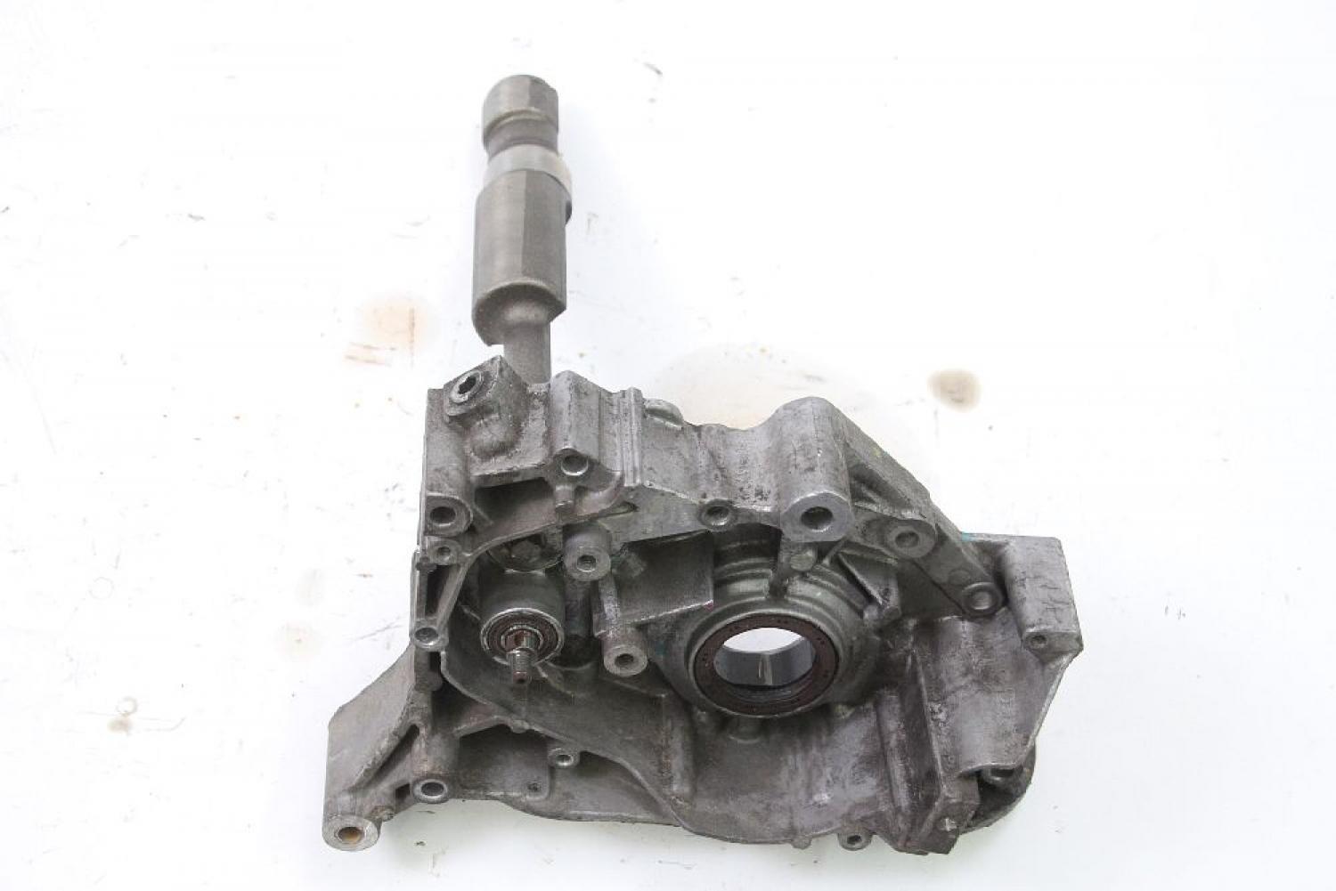 Stirndeckel 1064A035 Mitsubishi L 200 4 KB4T