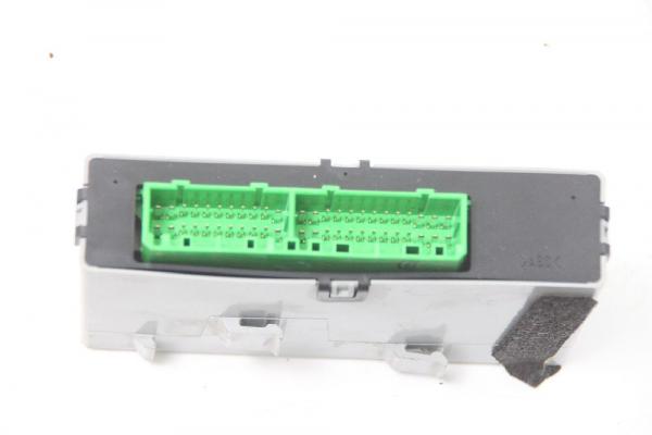 Relais Isuzu D MAX TFR 8981764740 BOSCH 2,5 120 KW 163 PS Diesel 02-2013 gebraucht 2